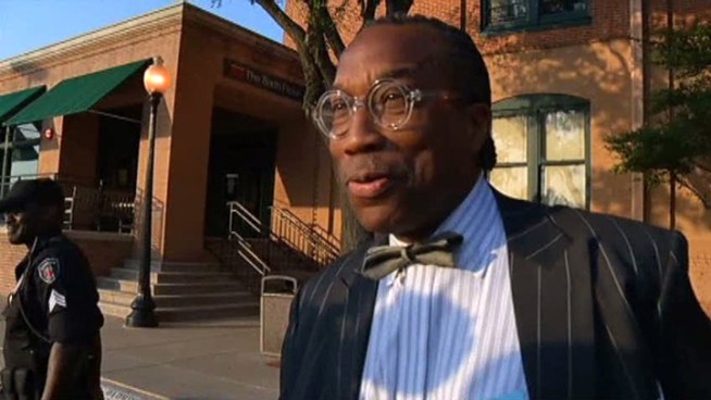 Federal investigators seized a total of more than $460,000 in cash from Commissioner John Wiley Price, according to newly released documents.