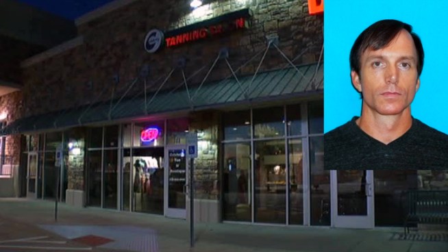 The owner of a Frisco tanning salon who is accused of trying to watch two teenage girls undress in his business says the allegations are untrue.