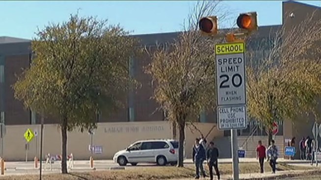 North Davis Church of Christ has stepped in to help Arlington's Lamar High School curb after-school violence by offering an after-school program where students have a place to hang out.