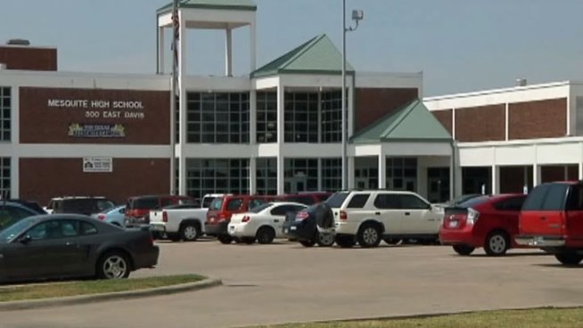 Seniors at Mesquite High School will have to wait to pick up their yearbooks after a mistake prompted a reprint and an apology.