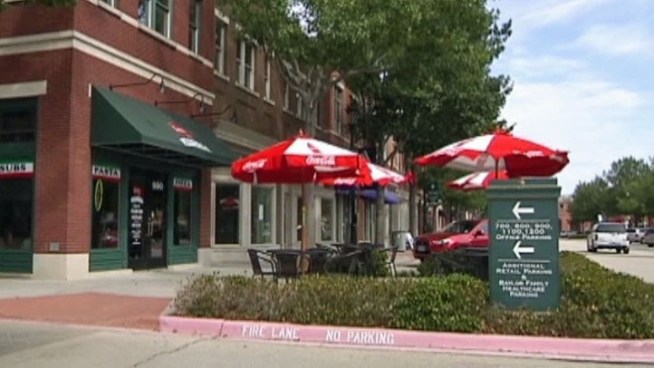 Parker Square in Flower Mound has struggled to keep it's doors open, some say it's cursed, but a new pizza parlor is breaking the spell.
