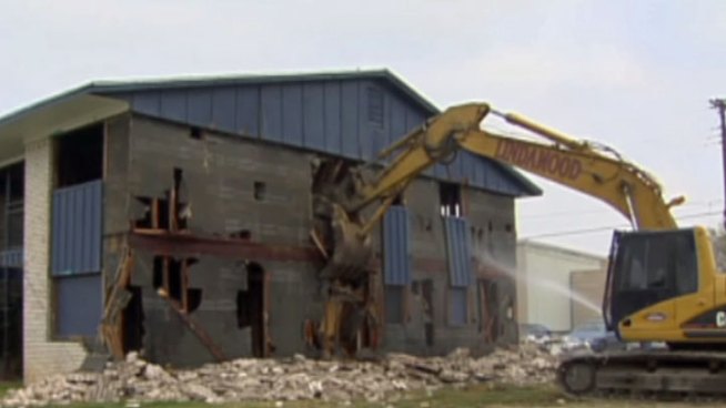 The Tudor Lane neighborhood in south Irving has been plagued by crime for decades, but the area near Story Road and Rock Island is going through major redevelopment.
