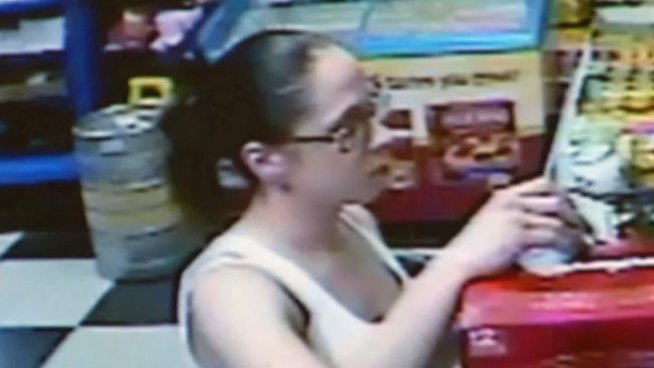 Wylie police are asking for your help stopping a pair of purse snatchers, one of them was caught on camera using a  credit card from a stolen purse. Police are offering a $5,000 reward for information leading to an arrest.