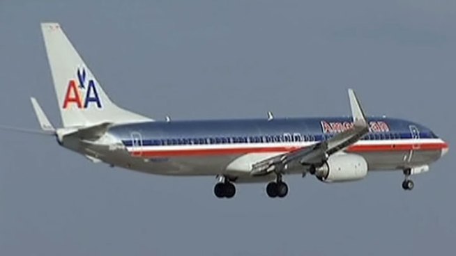 The board of the Allied Pilots Association approved a motion Monday to send a strike vote to members.