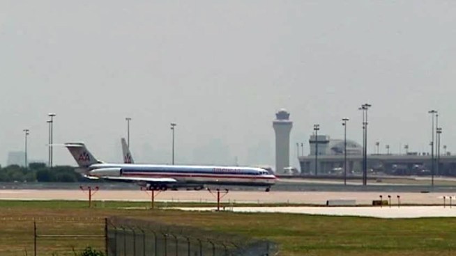 American Airlines flight attendants and mechanics want to resume contract talks with the airline. A federal bankruptcy judge is scheduled to rule Friday whether to void the airline's current contracts.