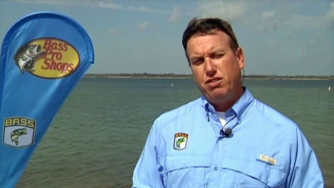 Professional anglers hit Lake <a title=
