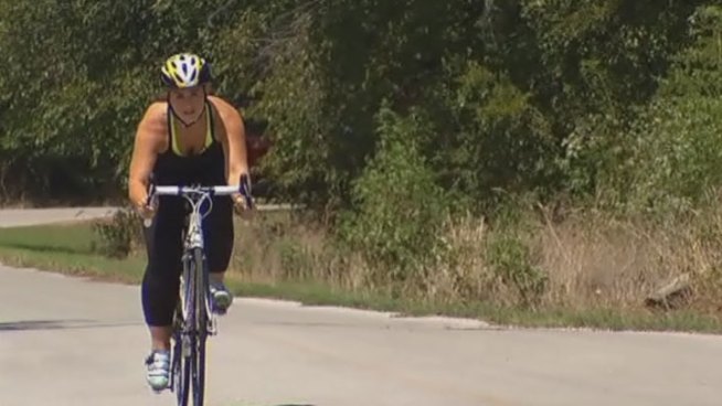 Tracey Yukich, a former Biggest Loser contestant who had a near-fatal heat stroke on Season 8, will be riding in the Hotter'N Hell Hundred in Wichita Falls this weekend.