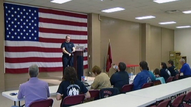 Brandon Blackstone and some marine buddies takes on new challenge and honor veterans killed overseas, over generations.
