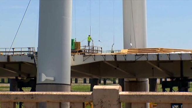 Crews will start installing the suspension cables on the Calatrava-designed bridge over the Trinity River on Tuesday.