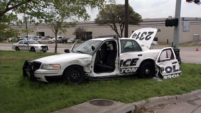 A Good Samaritan used an injured Carrollton police officer's radio to call dispatch for help but disappeared before officers could thank him.