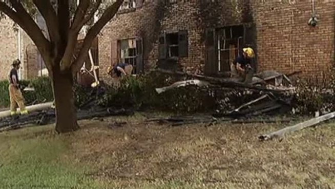 Residents were sent fleeing their apartments as a fire ravaged an apartment building in Dallas Wednesday morning.