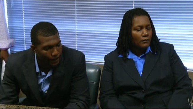 http://media.nbcbayarea.com/images/dezangelabryant111412.jpg