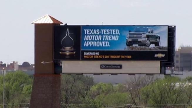 Dallas' Economic Development Committee hears a proposal to allow digital billboards in the city limits.