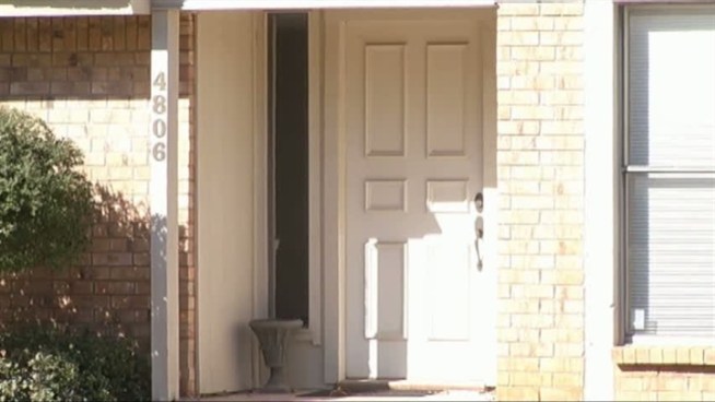 Citizens should be on high-alert for door-to-door schemes this holiday season.