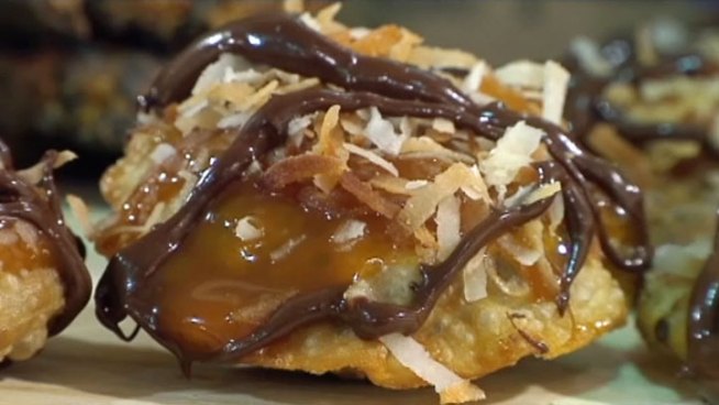 Christi Erpllo and her family explain the secrets to frying the Girl Scouts cookie the Samoa without having the sweet treat fall apart in the hot oil.