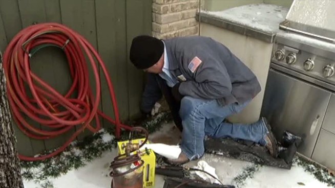 Residents and plumbers are scrambling to keep pipes warm.