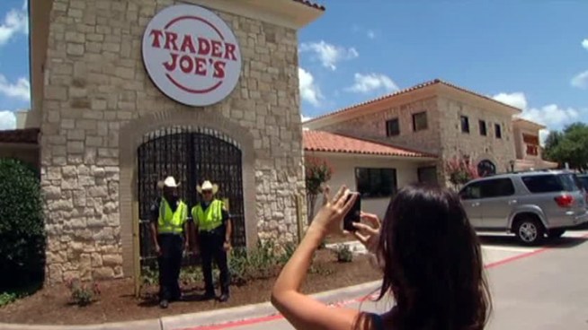A Fort Worth task force is asking people to send in pictures of what they love about the city.
