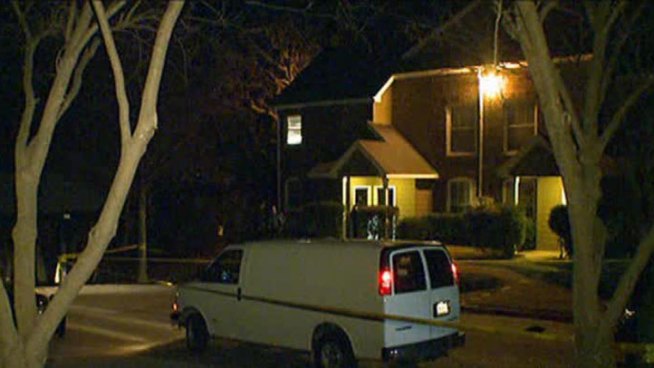 A man with a possible gunshot wound to the head surrendered to Grapevine officers after an odd shootout at an apartment complex.