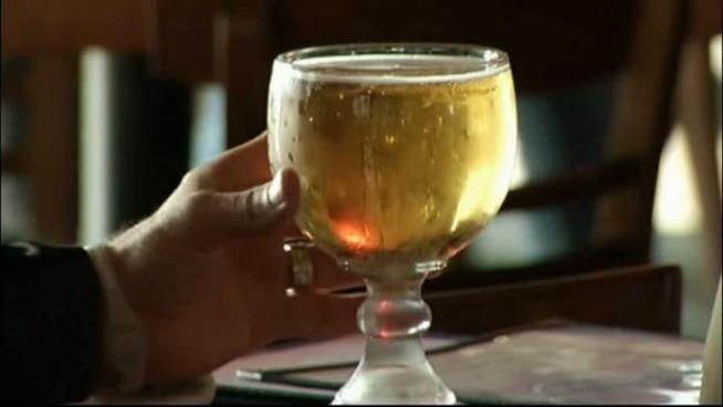 Bars and restaurants play a vital role in preventing people from drinking and driving.