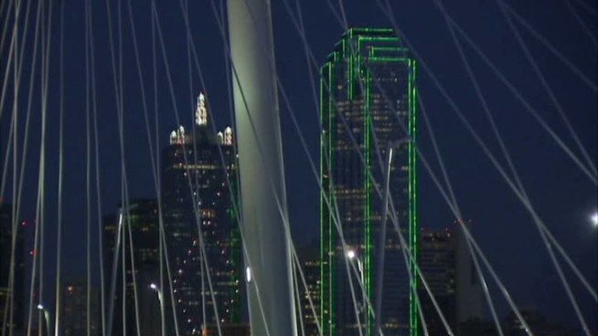 The Margaret Hunt Hill Bridge is opening in phases Thursday, although it will be a few weeks before all ramps to the bridge are open.