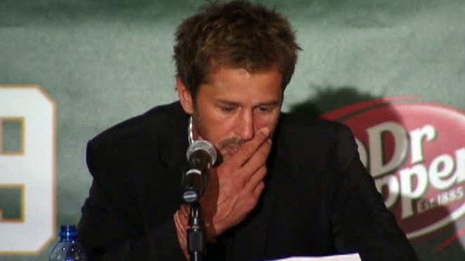 NHL and Dallas Stars legend Mike Modano announces his retirement from the NHL, Sept. 23, 2011.