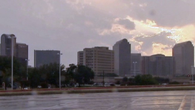 Heavy winds and rain roll through North Texas, causing water rescues, power outages and more.