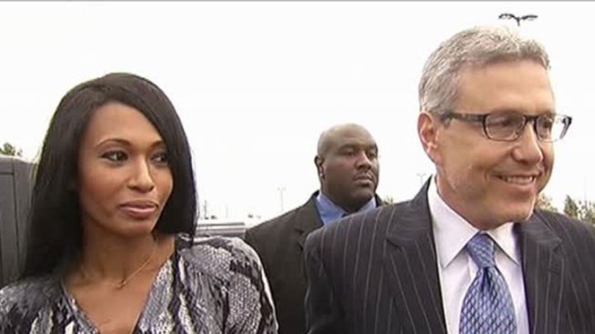 The bitter divorce battle between Deion and Pilar Sanders continues -- with the couple now at odds over the prenuptial agreement and child support.