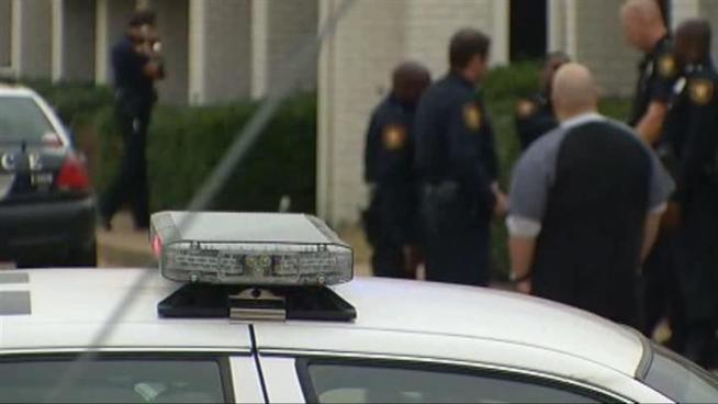 Fort Worth police have taken one person into custody after a man pulled a gun inside a health clinic.