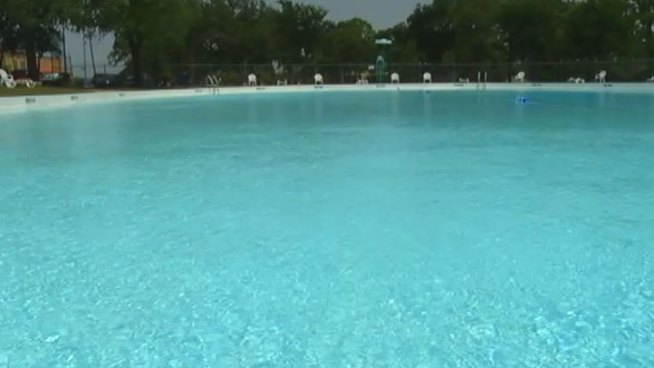 City crews have been working to make sure that the pool at Marine Park is ready to open for the first time in three years.