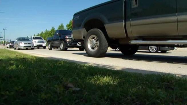 http://media.nbcbayarea.com/images/rangersparking040612_722x406_2220365103.jpg