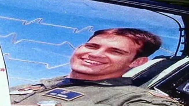 Ten years after a training exercise took the life of Navy fighter pilot Matt Shubzda,  his friends and family have their own mission to spread random acts of kindness in honor of Shubzda's legacy.