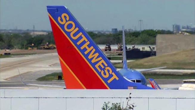 Aviation attorney says inspections after a fuselage hole in 2009 would not have prevented a 5-foot hole opening in a jet on Friday.