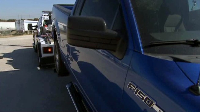 A Euless man whose vehicle was towed after it ran out of gas gets a refund after the tow operator didn't offer him a drop fee.