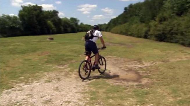 Two City Council members propose building dirt trails for hikers and off-road cyclists that would be maintained by volunteers.