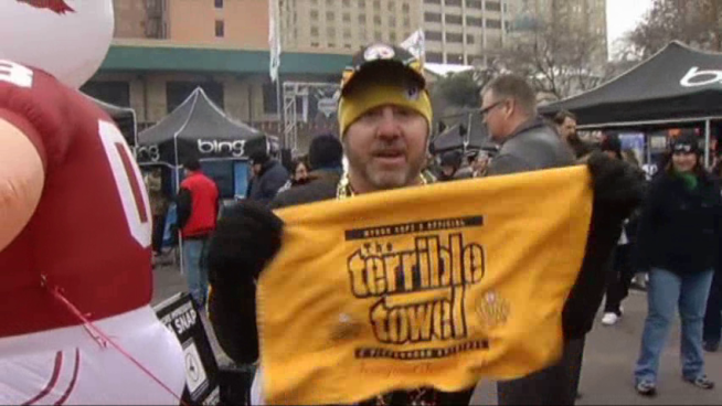All it took was a good old fashioned tailgating party to get people in the Super Bowl mood.