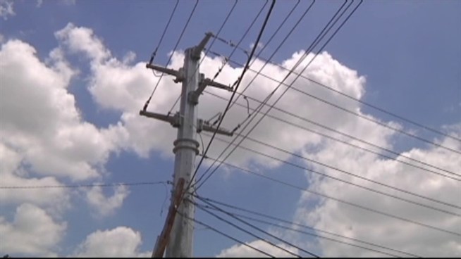 Many residents in Denton say they want the city to choose a different route for a new transmission line.