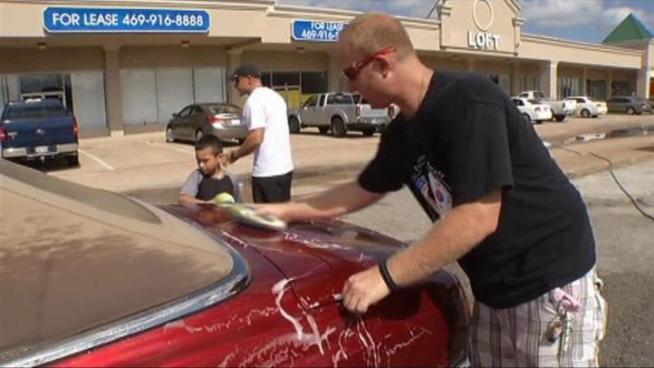 Dallas police officer and Wes Melton called on co-workers, friends and family to wash cars for donations to fellow officer Andrew Litz.