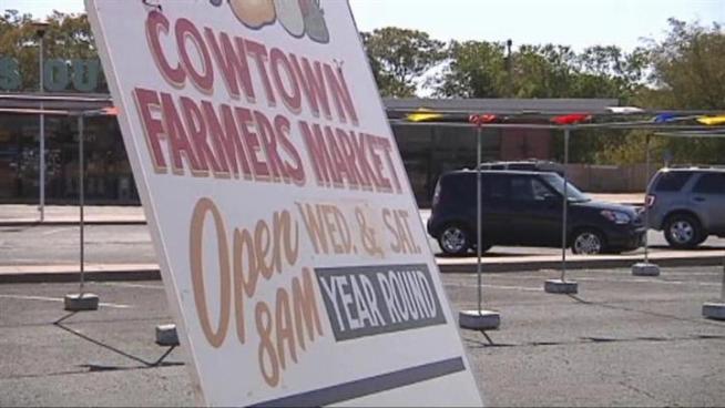 Smaller crowds, smaller fruit and fewer vendors are all a part of the drought's effect on the Cowtown Farmer's Market.