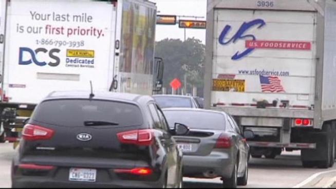 A UNT researcher has put together a new way to help drivers be safer.