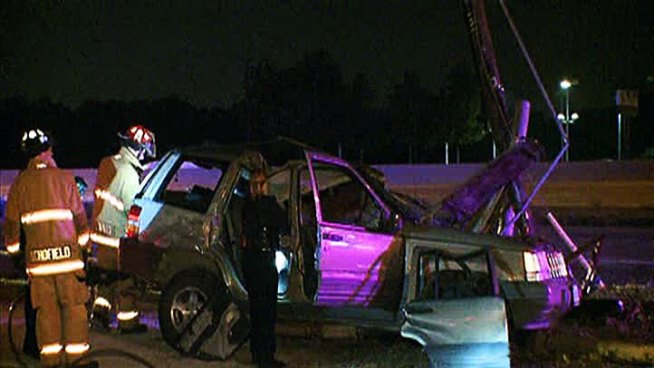 Irving police are looking for a man who took them on a high-speed chase, then crashed his Jeep into a utility pole Wednesday morning, police said.