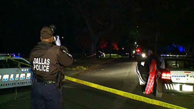 Dallas police say it appears a fight started a deadly chain of events early Wednesday morning.