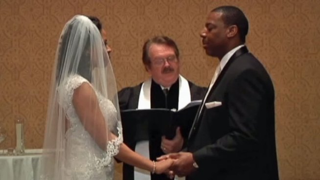 Two days after a wedding venue abruptly closed putting Sharon Brown and David Harrison's wedding in jeopardy the couple tied the knot thanks to an outpouring of community support.