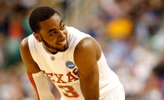Texas Teams Dominant in Regional Openers