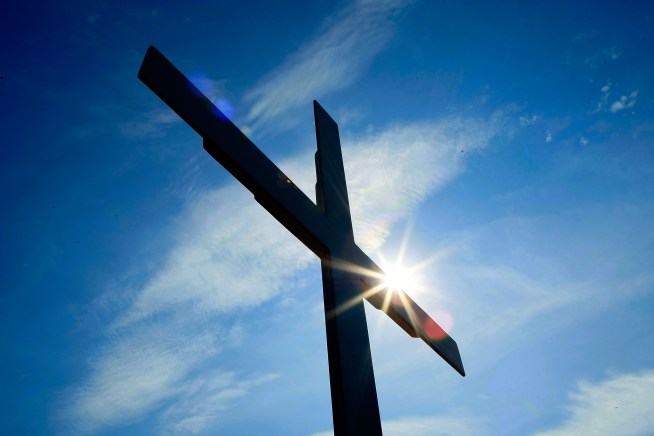 Church Dedicates Sunday Services to Unemployed