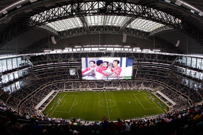 Charity is Suite For 'Boys Fans