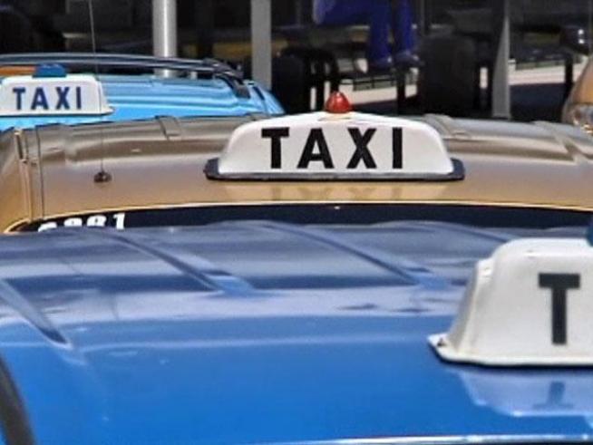 A group of nearly 300 taxi cab drivers filed complaints with the <a title=