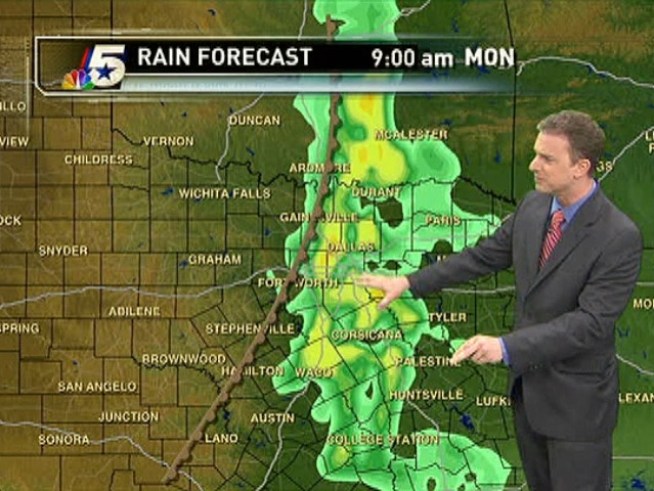 Meteorologist Grant Johnston updates the forecast for Sunday, November 28, 2010.