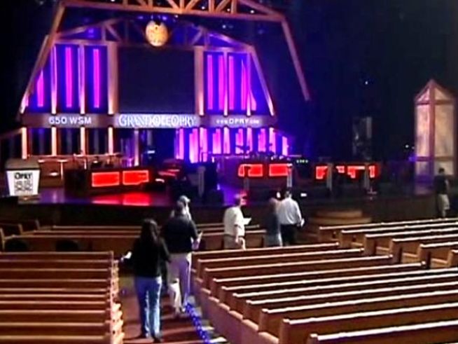 After devastating floods in Nashville, The Grand Ole Opry reopens