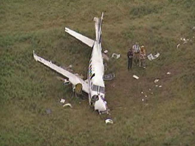 A plane flying from Oklahoma City to Meacham International Airport crashed near Aurora in Wise County.