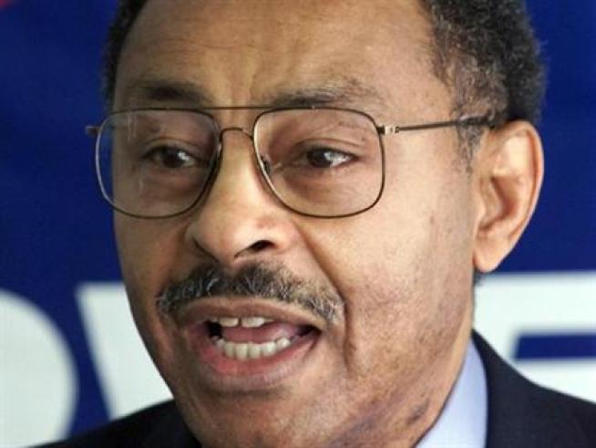 Dems Appear to Back Down from Barring Burris